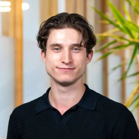 Emanuel Bessing, Growth Marketing bei brainX